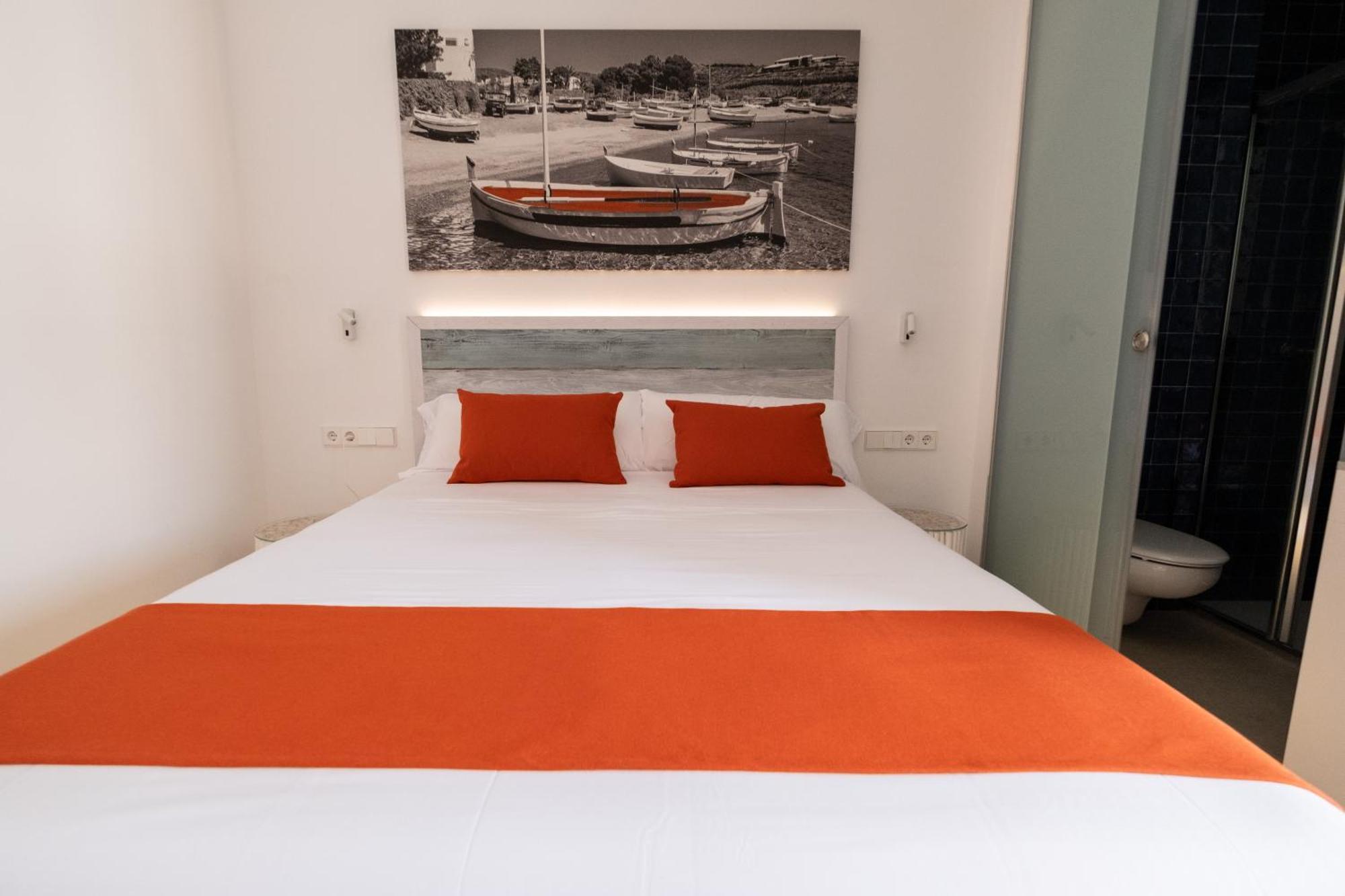 Hotel Boutique Es Blau Cadaqués Exterior foto
