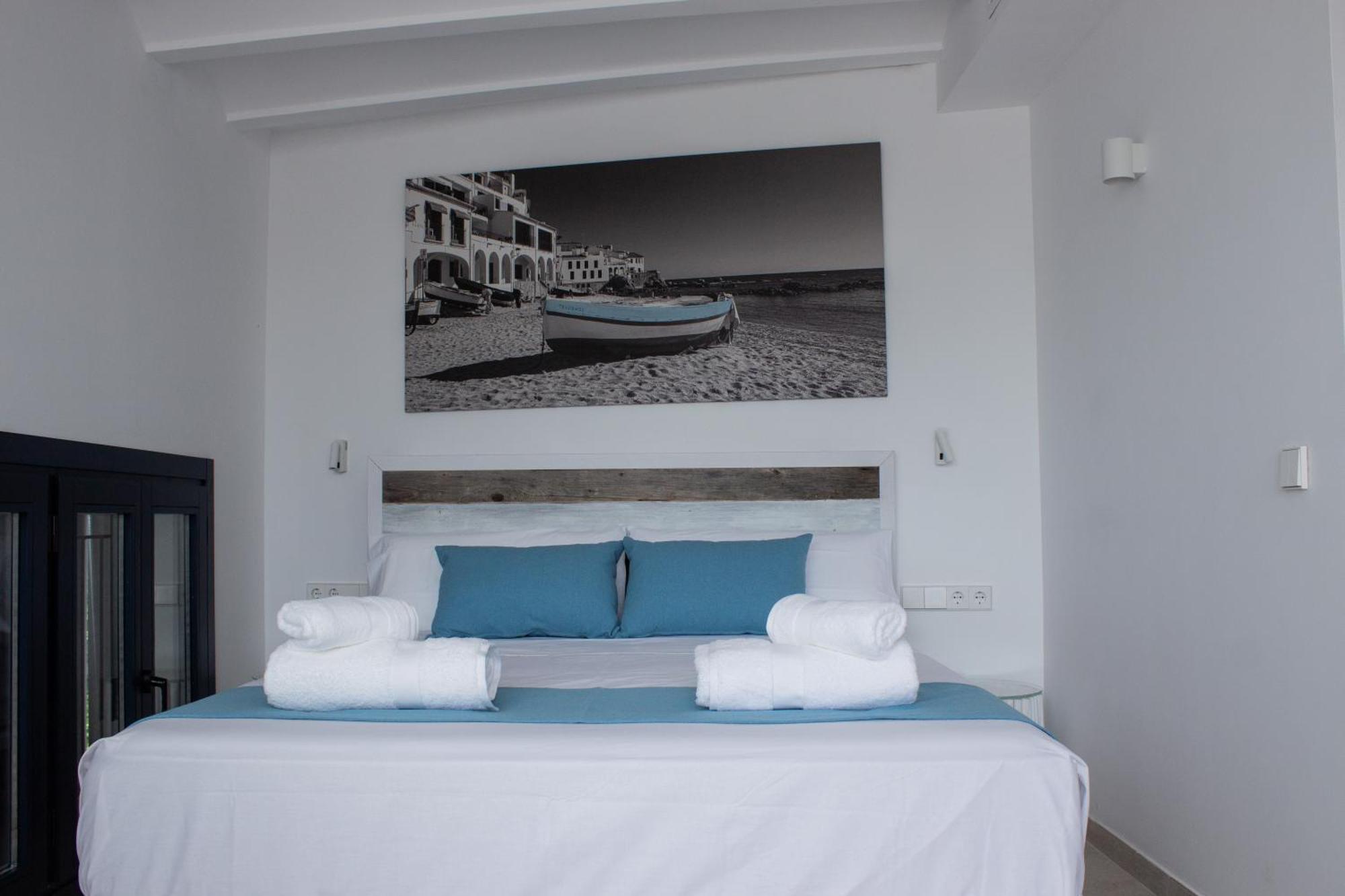 Hotel Boutique Es Blau Cadaqués Exterior foto